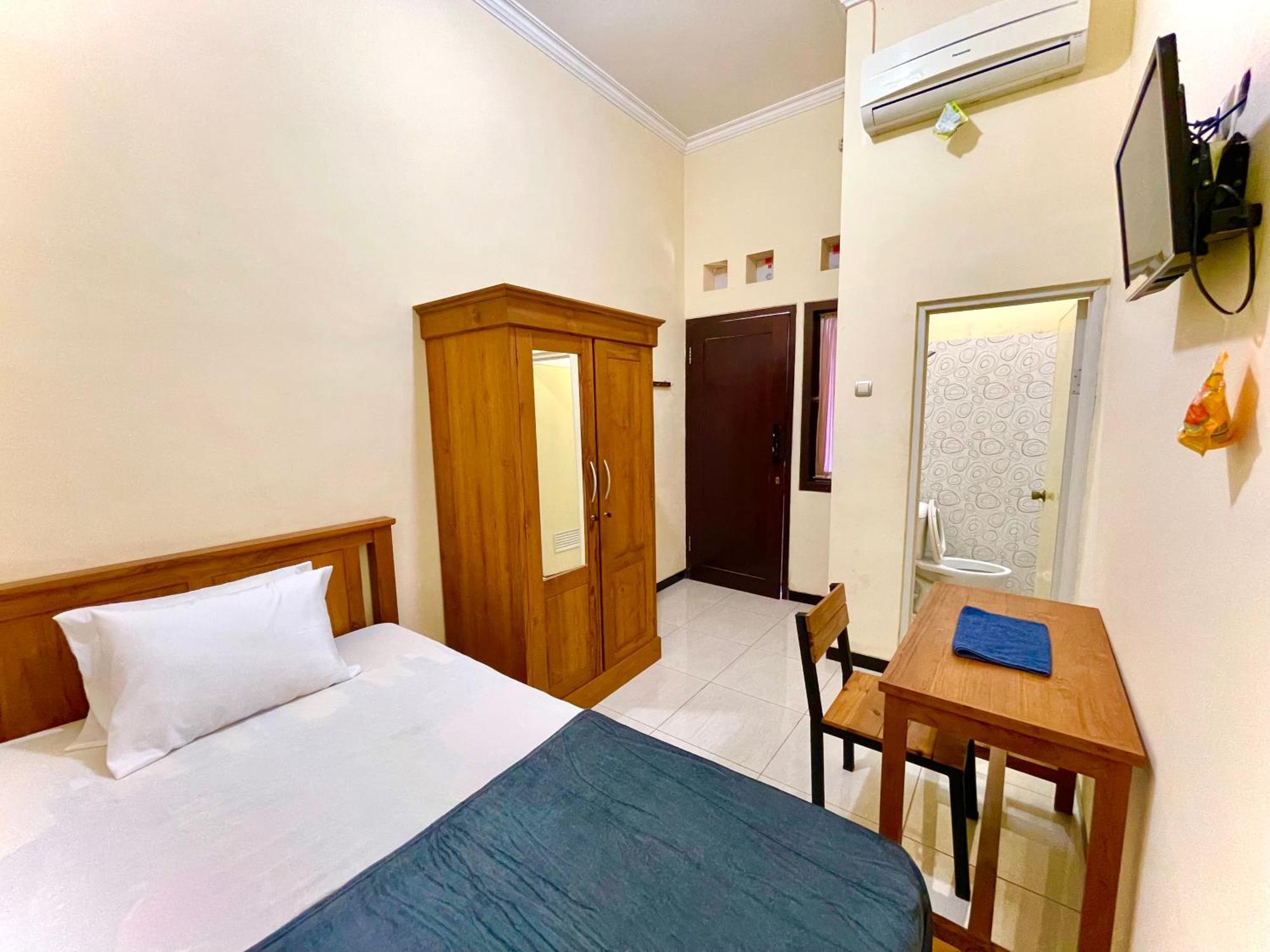 Offspring Ijen Hostel Banyuwangi Esterno foto